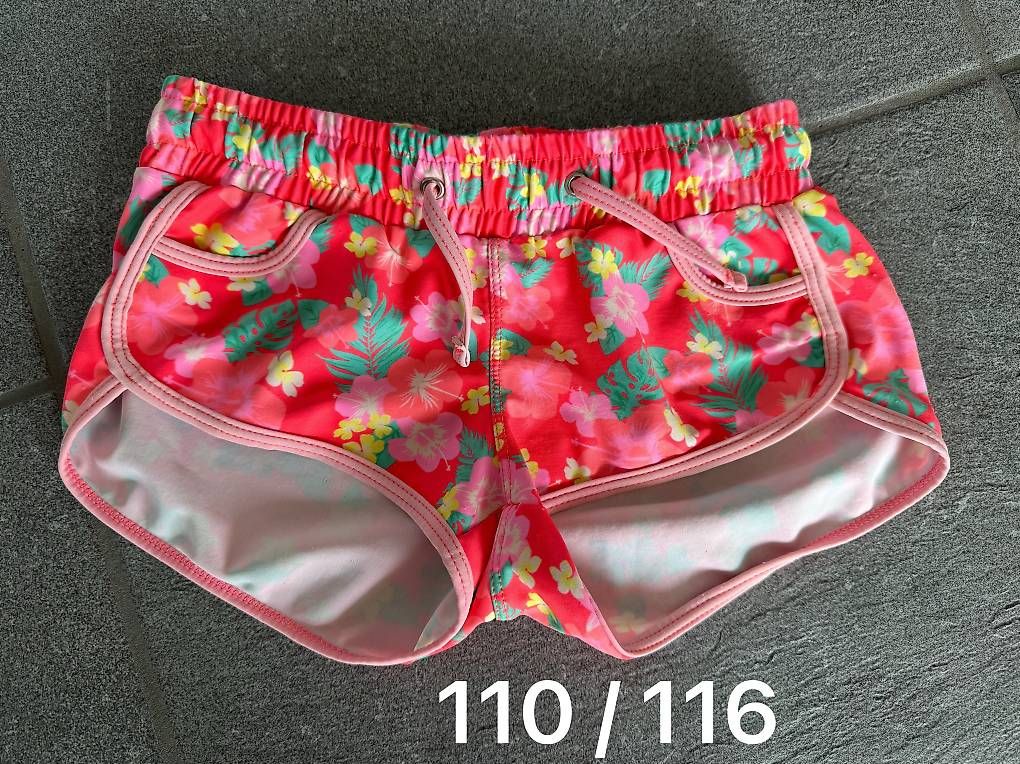 Pantaloni: Kurze Hosen, Grösse 110 / 116 – Usato da Muri AG venduto da Scorpion84 3