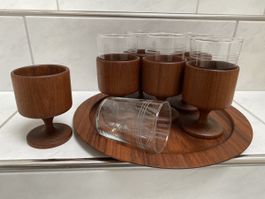 Vintage Gläser Set mit Servierbrett, Teakholz.