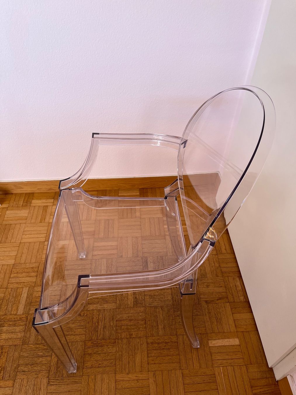 Kartell Sedie: Kartell Stuhl Louis Ghost glasklar – Usato da Basel venduto da ros_xyp8 3