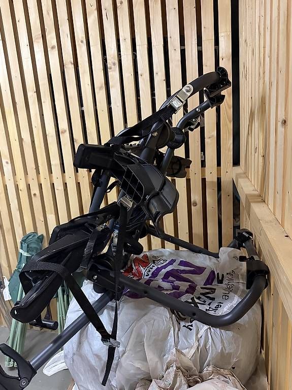 Fischer Pièces détachées: Porte vélo – D'occasion à Attalens par loreuh 1