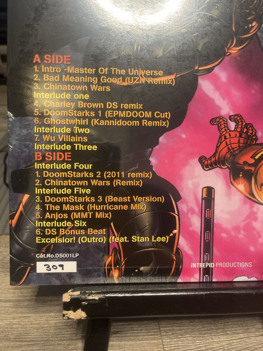 Vinyles: DOOMSTARKS / Volume one – Neuf avec emballage d'origine à Dagmersellen par stonefinger 1