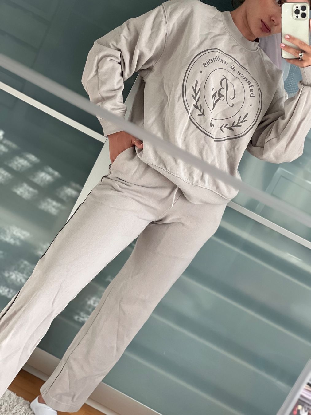 Anzüge & Kostüme: Sweatshirt and Trousers – Neu (gemäss Beschreibung) aus Sattel von Zlata1 1