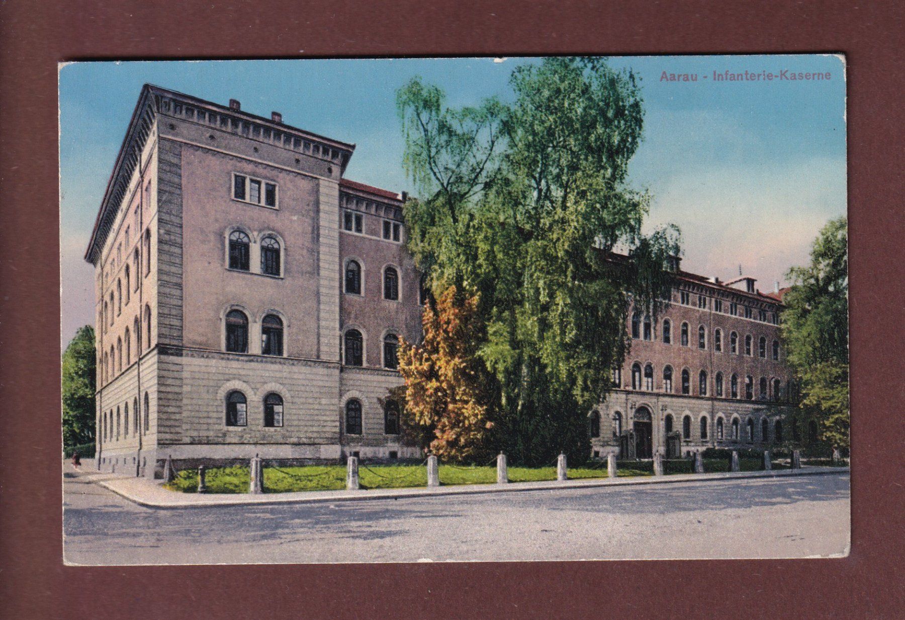 Cartoline postali: AARAU - Infanterie-Kaserne - Feldpost – Usato da Pully venduto da nicecards-shop