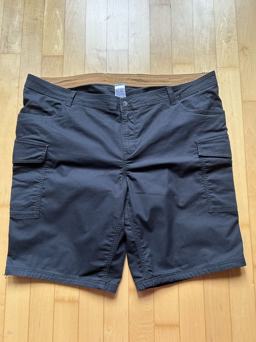 Decathlon Pantaloni: Herren Shorts Decathlon, anthrazit, Grösse 3XL – Nuovo (secondo la descrizione) da Diessenhofen venduto da Bmaurice 1