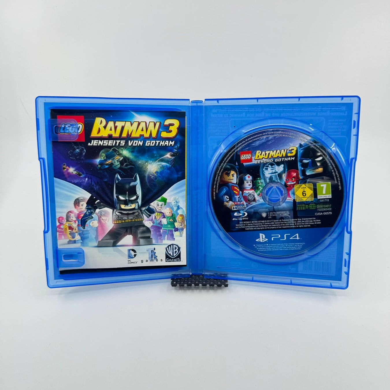 Jeux: Batman 3 Jenseits von Gotham (PS4) – D'occasion à Herisau par Seyashop1 1