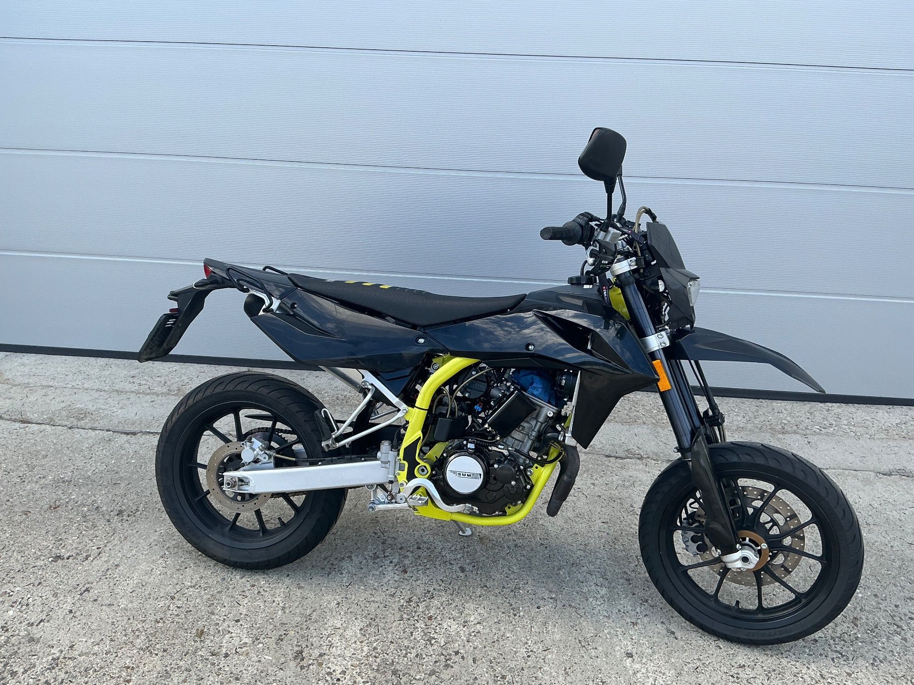SWM Route: SWM SM 125R – D'occasion à strengelbach par Zoks 1