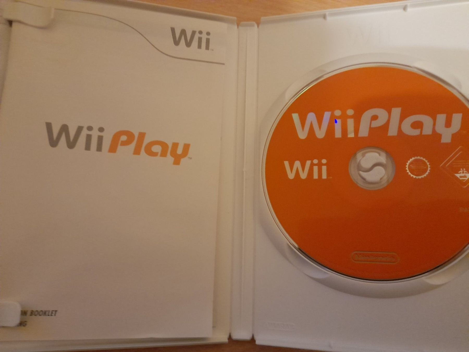 Nintendo Giochi: Nintendo Wii Play Spiel – Usato da Lustmühle venduto da chevi03 1