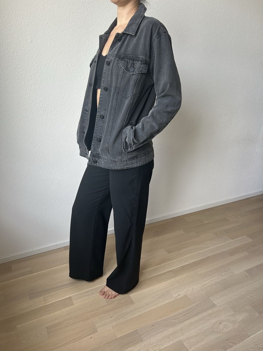 Giacche: Jeansjacke Damen schwarz – Usato da Zürich venduto da JN-MZ67676767 1