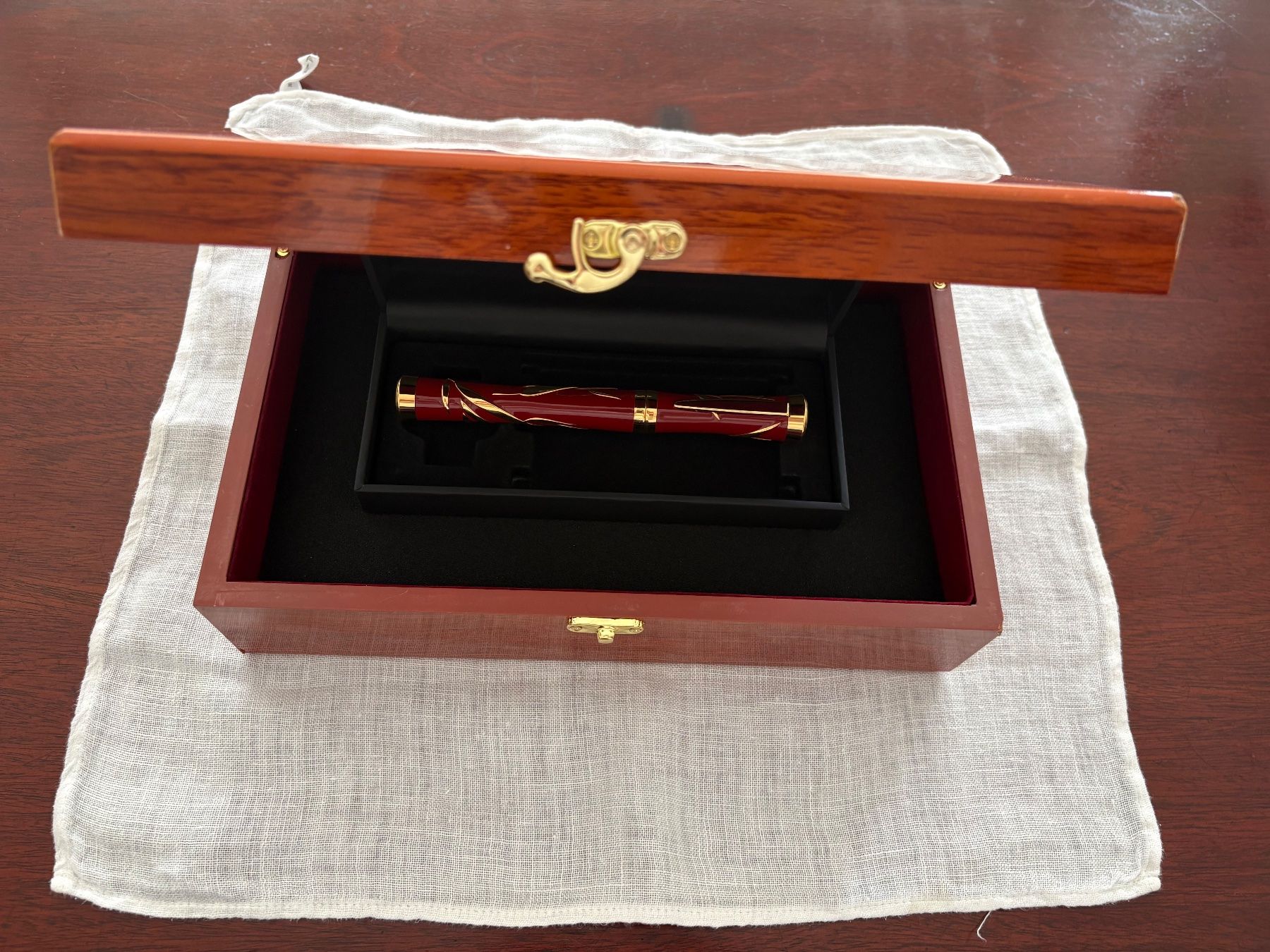 Caran D'Ache Stifte & Marker: Caran d'Ache Limited Edition + Gift Book – Neu (gemäss Beschreibung) aus Lugano von Edera49 9