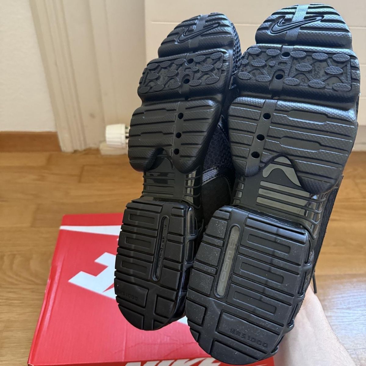 Nike Chaussures hommes: Nike Spiridon Caged Schwarz – Neuf avec emballage d'origine à Zürich par sam_g2zl 2