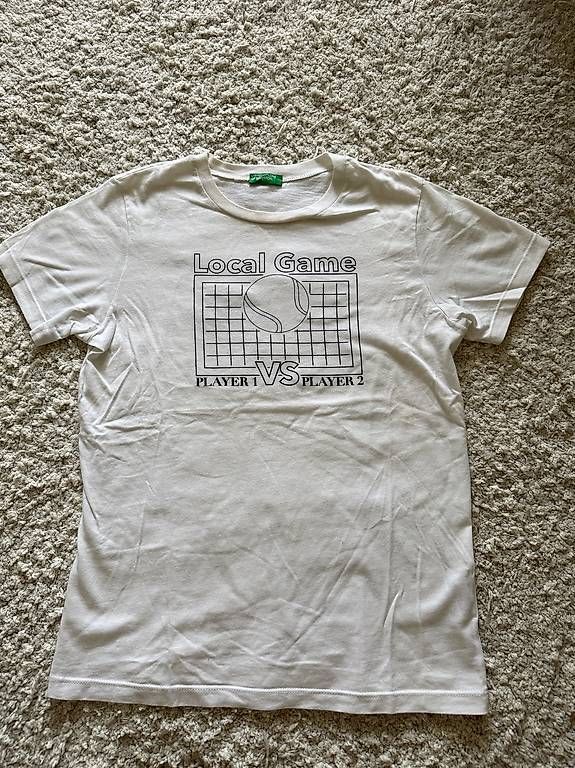 Hemden, T-Shirts & Polos: T-Shirt Benetton. Gr. 160 – Gebraucht aus Küsnacht ZH von nat_m97w