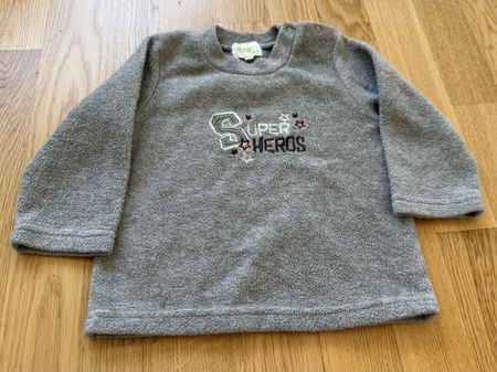 Pull chaud, taille 23 mois - Idéal pour l'hiver! ❄️
