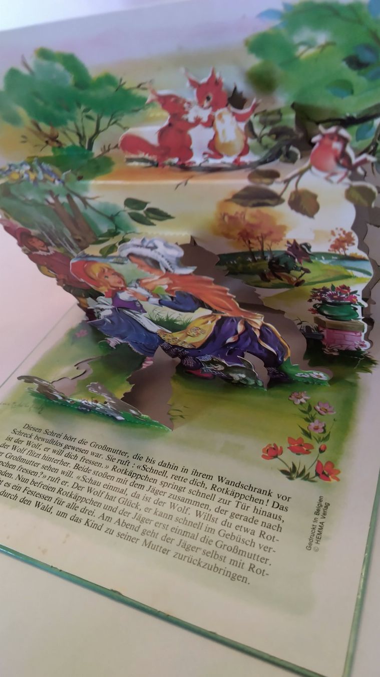 Libri: Panorama Pop-Up Buch / Rotkäppchen Märchen ab Fr. 8.- – Usato da Bellach venduto da JingleJerry 5