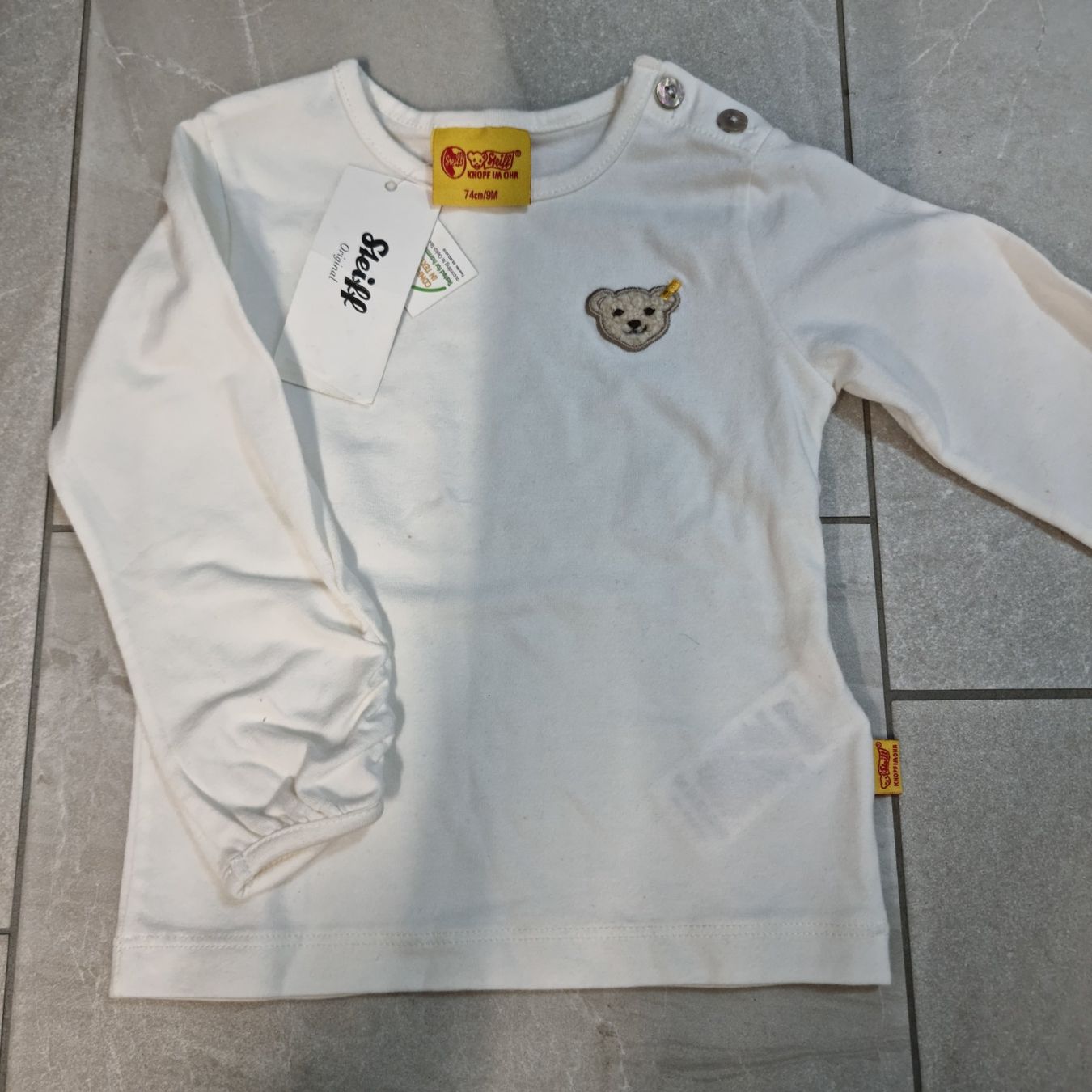 Steiff Maglioni & Felpe: Steiff Langarmshirt Gr. 74 mit Teddy Logo, neu – Nuovo e nell'imballaggio originale da Gammen venduto da home_brocki