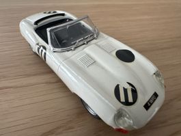 1:43 Modellauto wie auf den Bildern ersichtlich