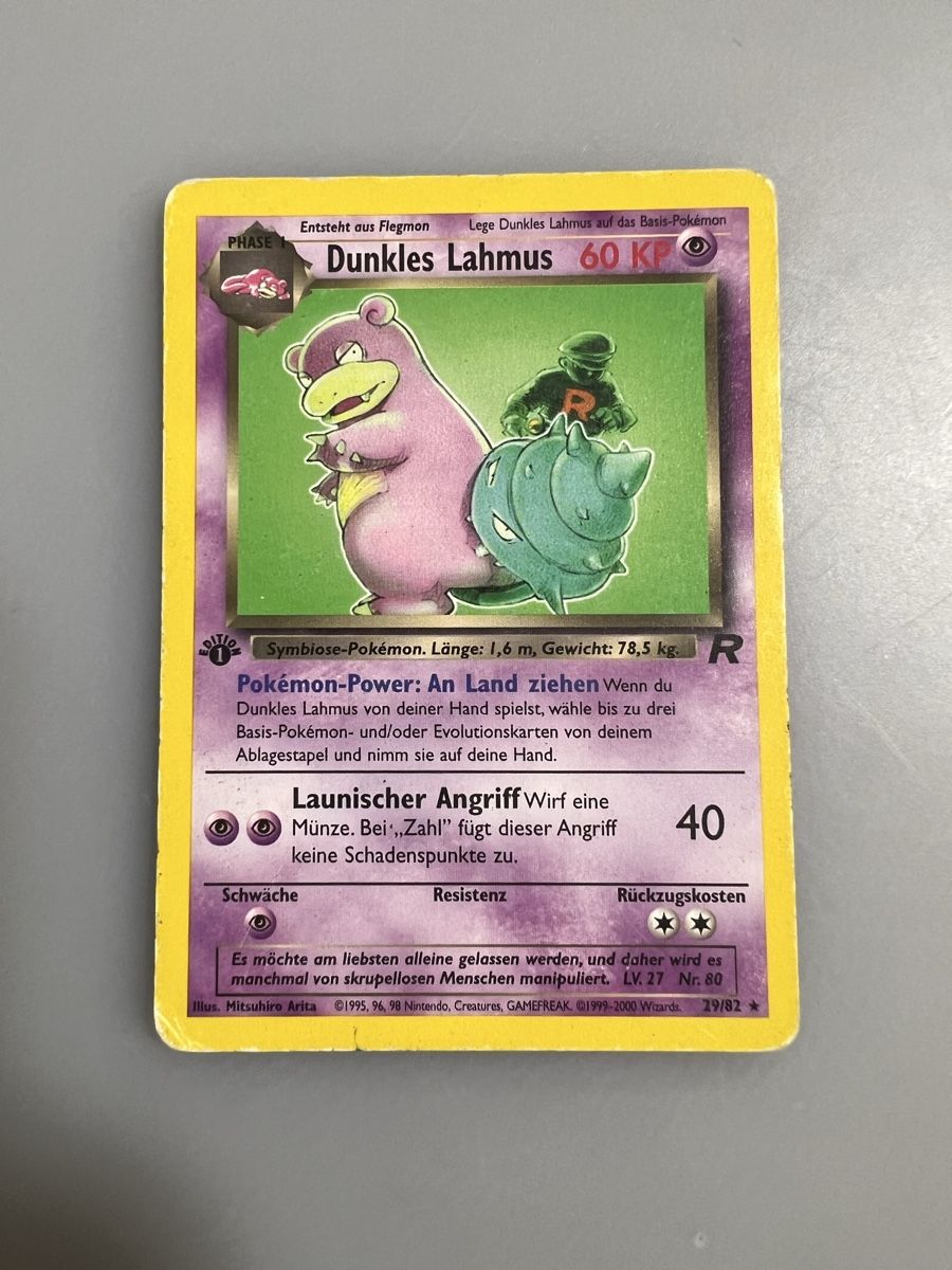 Pokémon Cartes à collectionner: Dunkles Lahmus – D'occasion à Muttenz par Michugee97