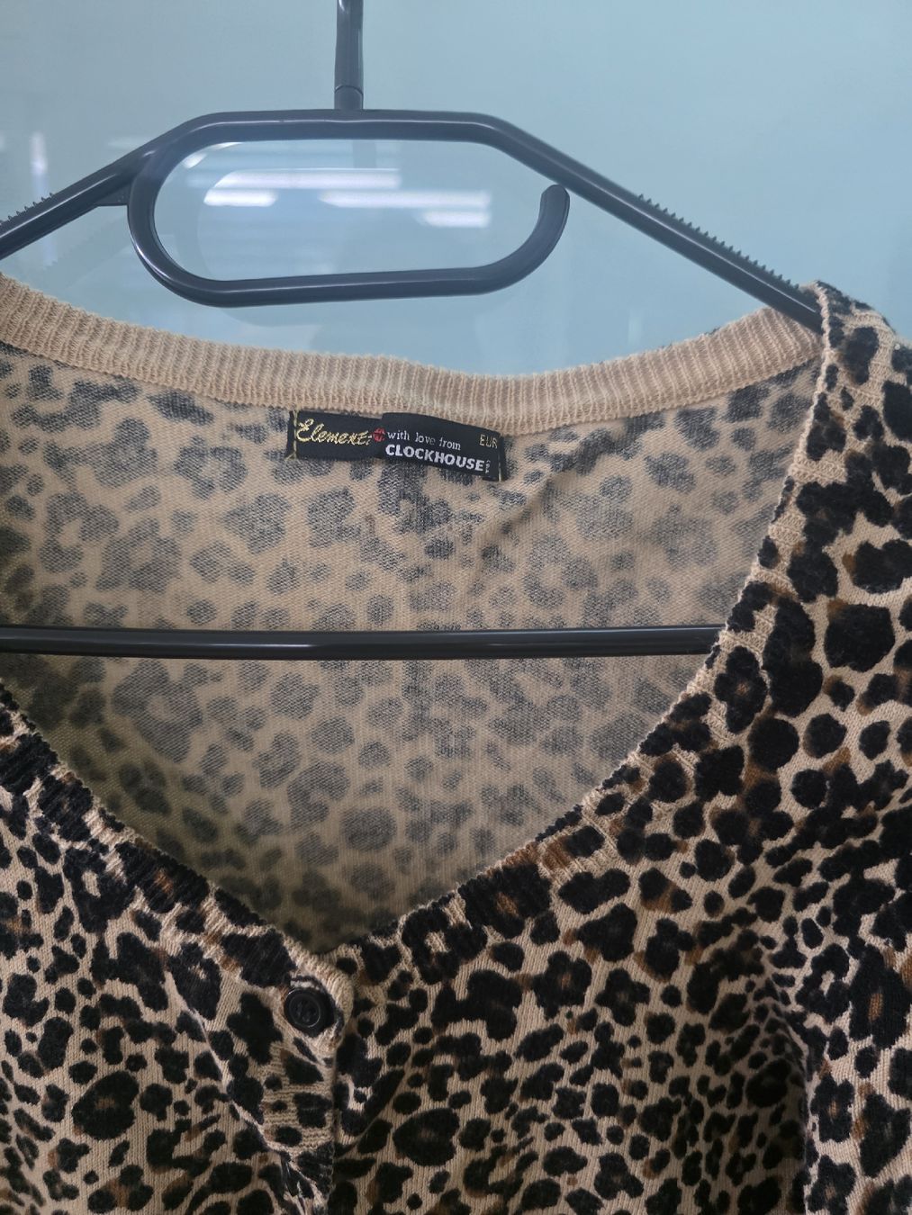 Giacche: Clockhouse Strickjacke im Leopardenmuster, Grösse S – Usato da Ibach venduto da ole_6whn 1
