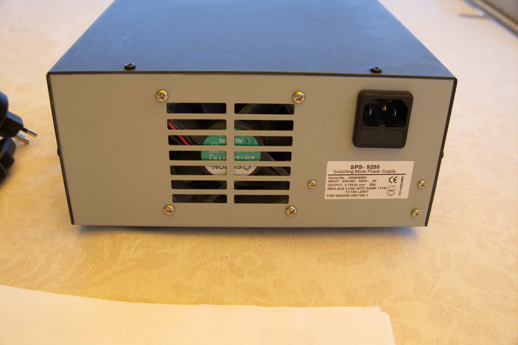 Composants électroniques: Schaltneztteil 3-15V bis 25A – D'occasion à Spiez par Chrigu8171 4