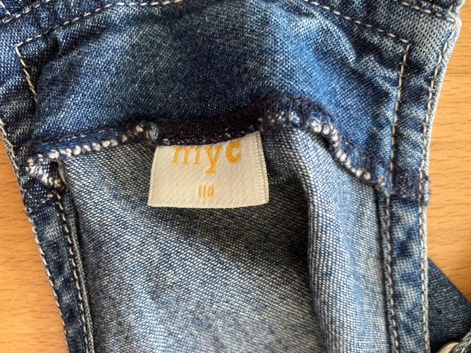 Vestiti & Gonne: Jeans-Latzkleid – Usato da Muttenz venduto da Juvenile33 5