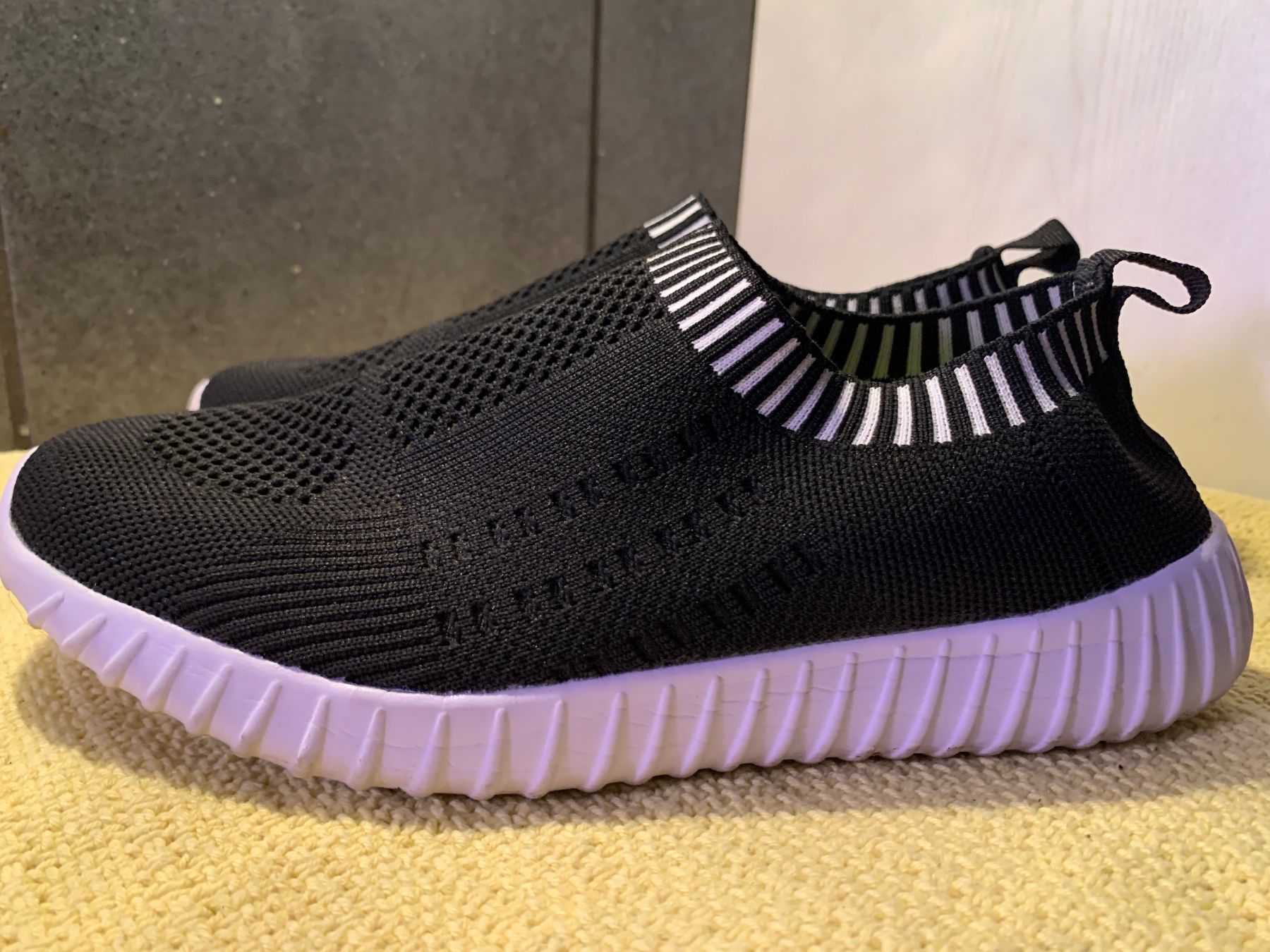 Scarpe da donna: Slip -On Schuhe Gr. 39 – Usato da Steinebrunn venduto da Littlebird1