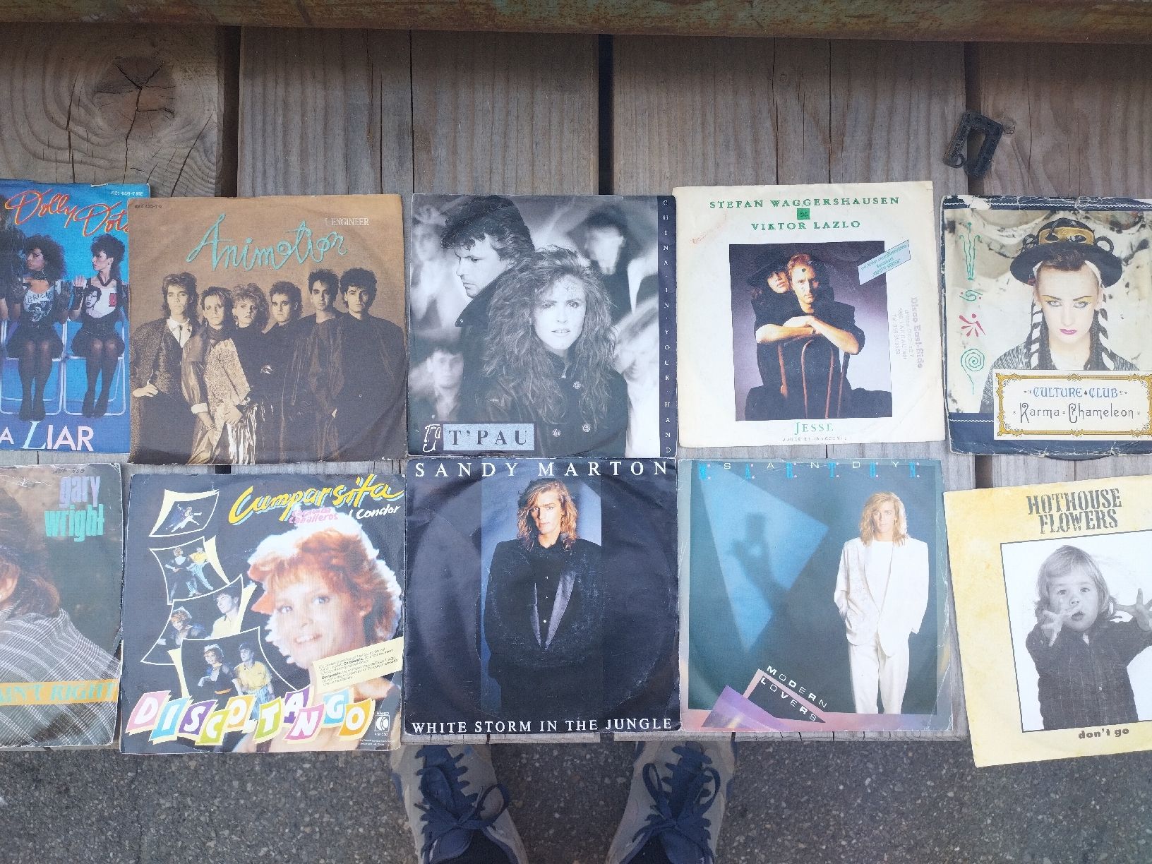 Vinyles: 50 Singelis / Rock / Pop / Hits (1) – D'occasion à Basel par elchRecords 2