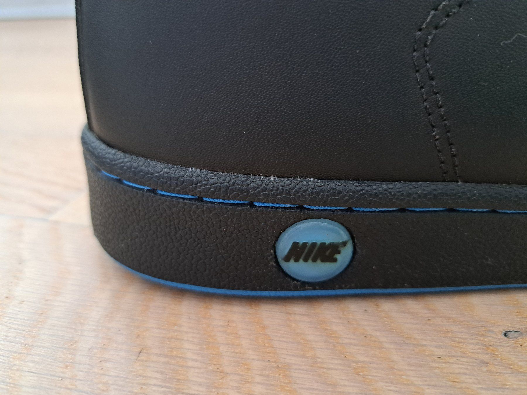 Nike Scarpe da uomo: neue Nike Echt-Leder Sneaker Gr. 44 /US 10 – Nuovo (secondo la descrizione) da Zürich venduto da jenxx 5