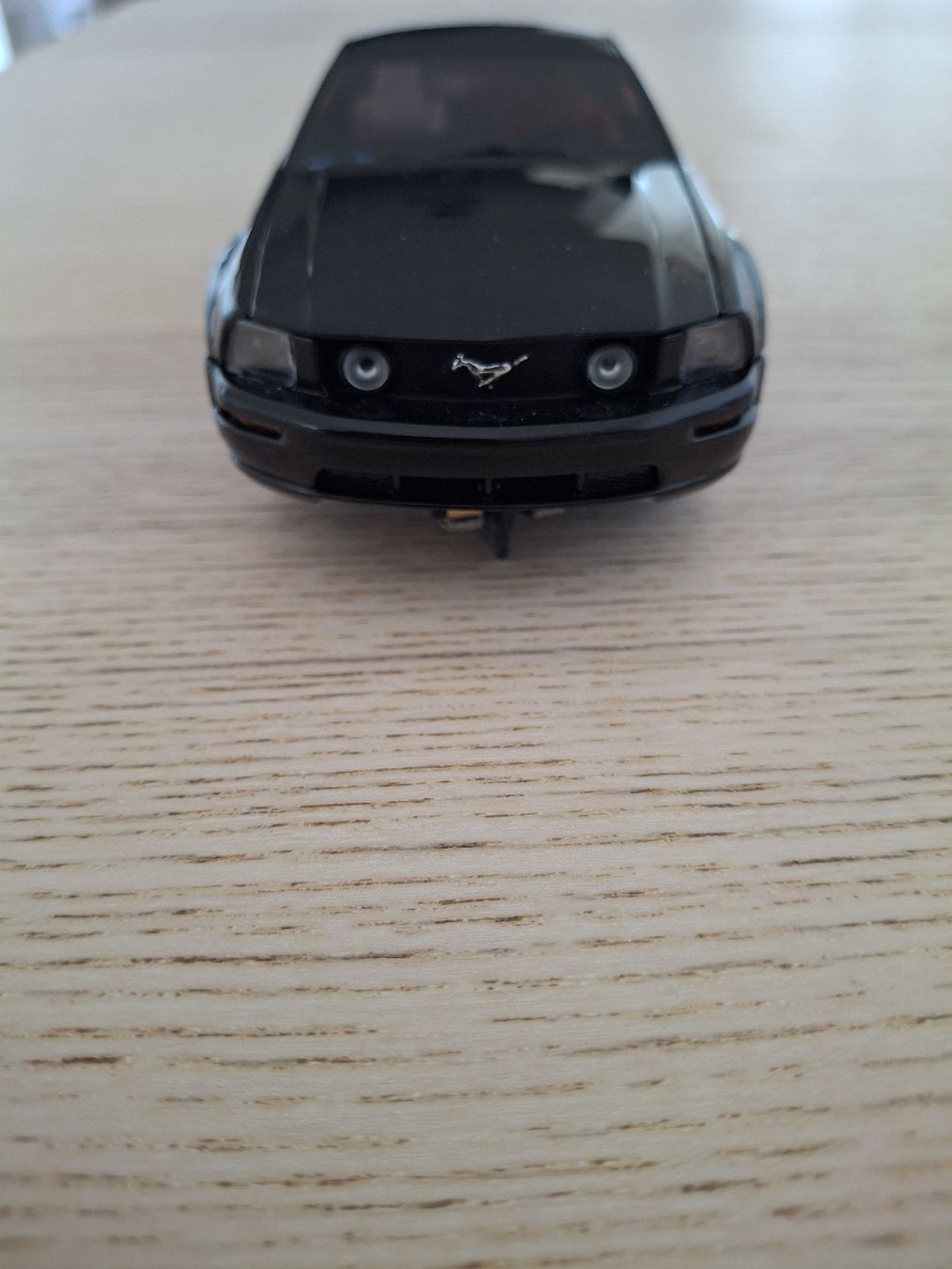 Carrera Modellini d'auto: Carrera Ford Mustang GT 2005 – Usato da Dietikon venduto da mbell24 2