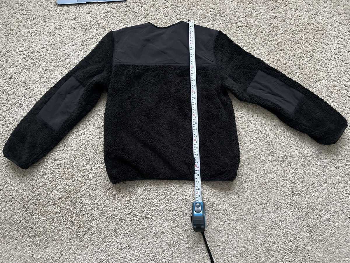 Maglioni & Felpe: Carhartt Teddy Fleece Pullover/Sweatshirt schwarz Gr. S – Usato da Basel venduto da Oloir 5
