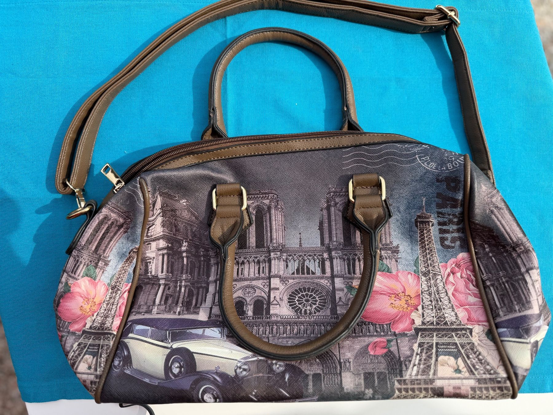 Borse da donna: Paris Tasche Handtasche mit Eiffelturm & Notre Dame – Usato da Cugnasco venduto da tizianaq 1