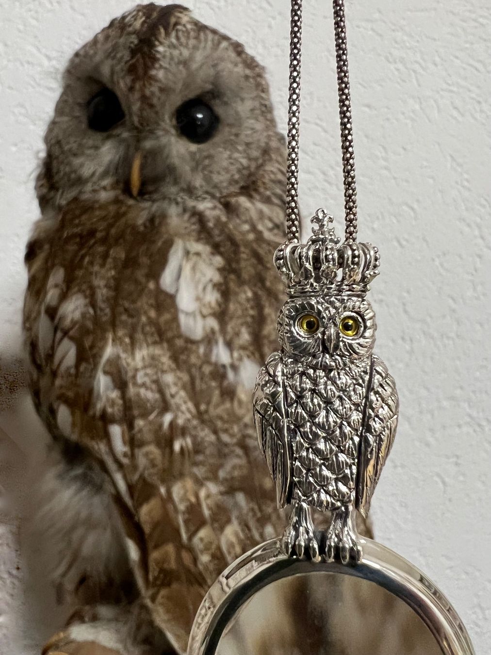 Ciondoli: Anhänger Lupe Eule Uhu mit Krone Sterling Silver 925 – Nuovo (secondo la descrizione) da Bern venduto da Jiffy 4