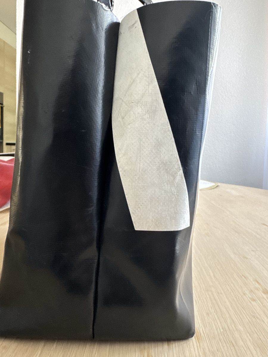 Freitag Borse: Sac Freitag noir blanc – Usato da Brügg BE venduto da haj_9zhk 2
