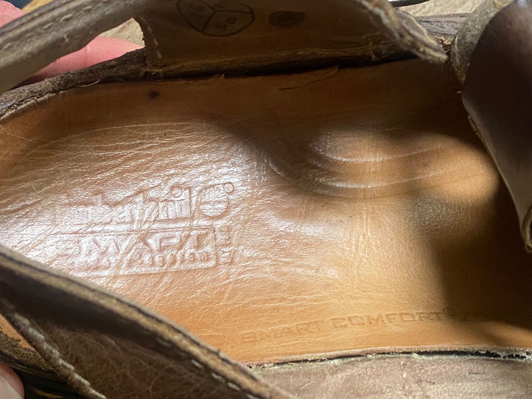 Dr. Martens Scarpe da donna: sandales Dr. Martens – Usato da Fribourg venduto da cat_prf9 4