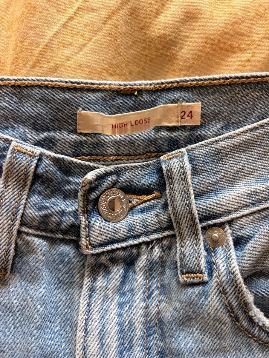 Levi's Jeans: Levis High Loose Jeans – Nuovo (secondo la descrizione) da Embrach venduto da saaaraah_ 2