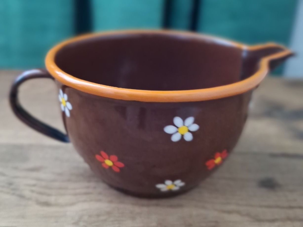 Caraffe: KLEINER KERAMIK KRUG MIT BLÜMCHEN – Usato da spreitenbach venduto da lumbalplatte 1