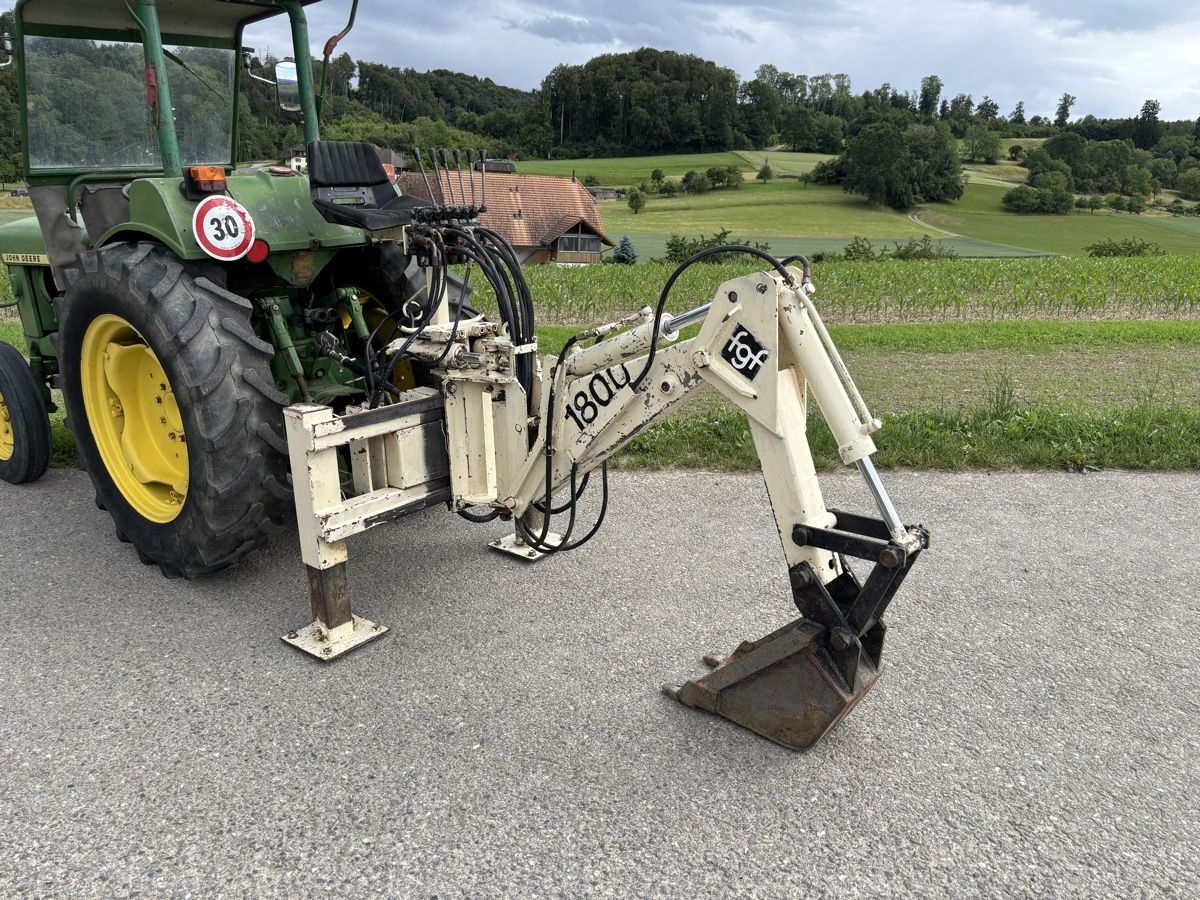 Excavateurs: Bagger / Heckbagger zu Traktor – D'occasion à Courgevaux par Querly 2