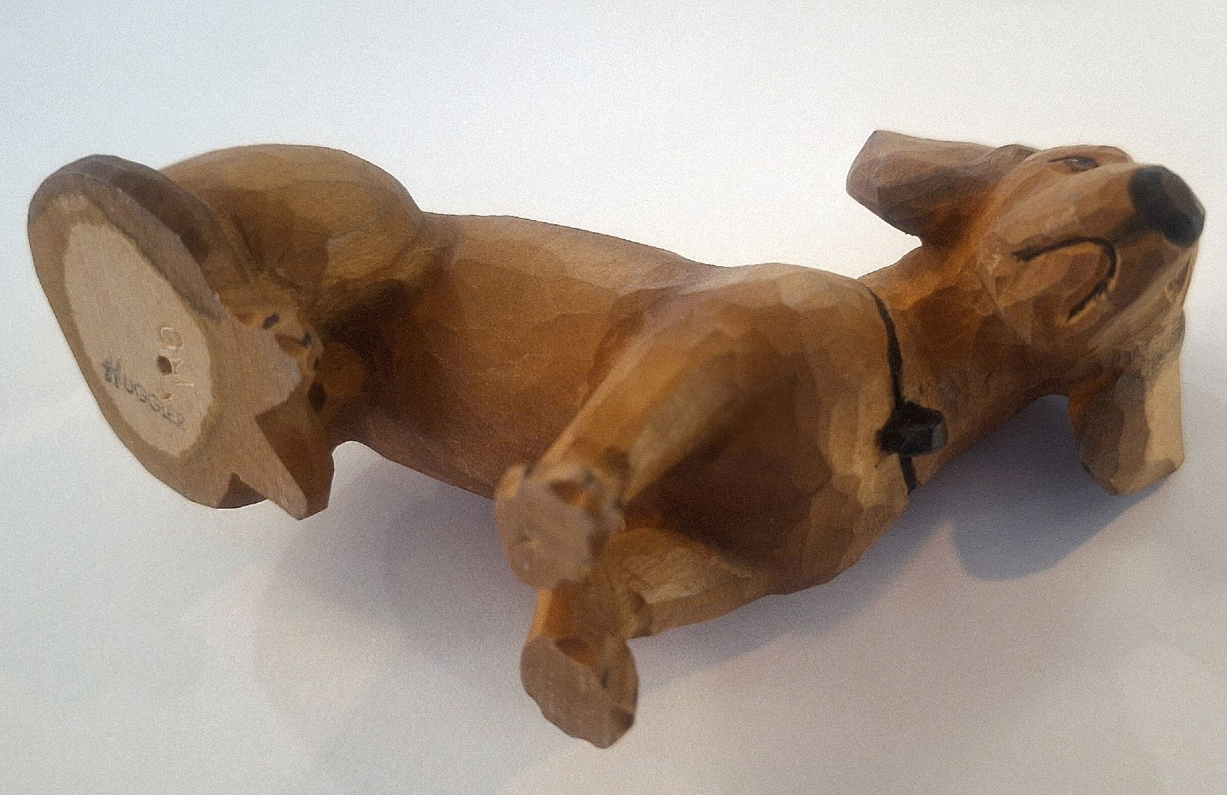 Figuren: HUGGLER Dackel / Schnitzerei – Gebraucht aus Emmenbrücke von abu_9mj8 8