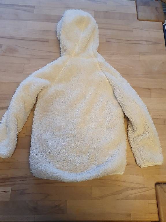 Giacche & Cappotti: Hello Kitty Kuscheljacke Gr. 98 – Usato da Ebmatingen venduto da zeitlos-gesund.ch 1