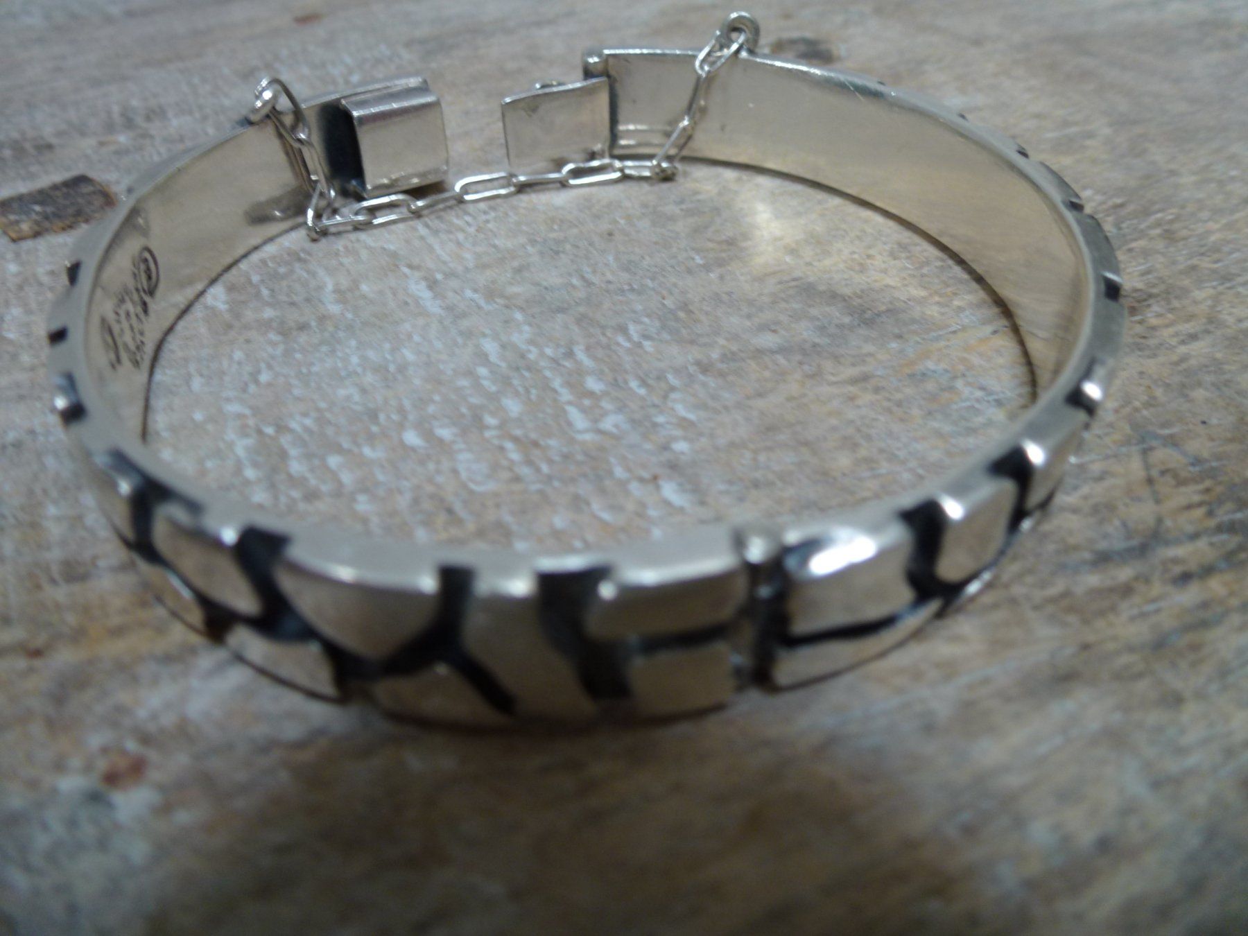 Bracciali & Braccialetti: Armreif Silber Kroko-Look / Mexico – Usato da Esslingen venduto da FetteSchnecke 6