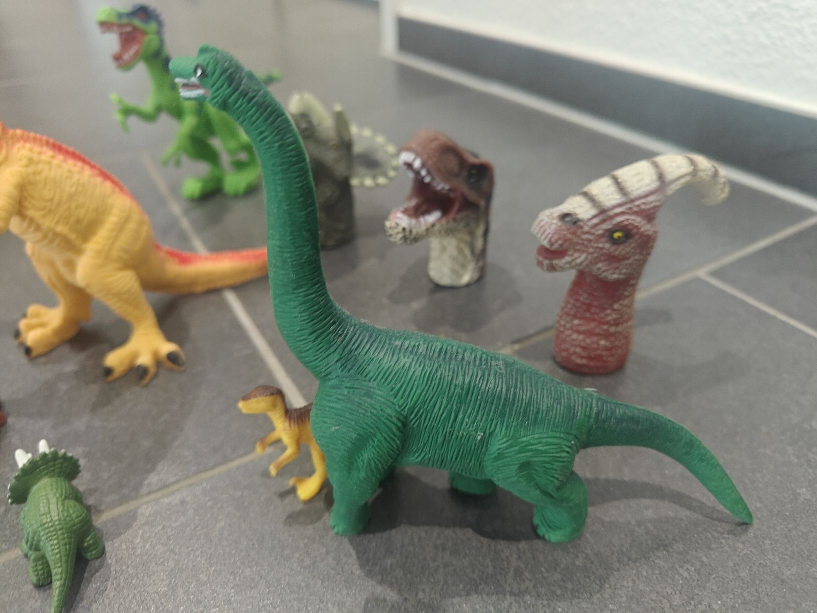 Giocattoli: Dinosarios, Spielzeug x16 – Nuovo (secondo la descrizione) da Fällanden venduto da antogranell 4
