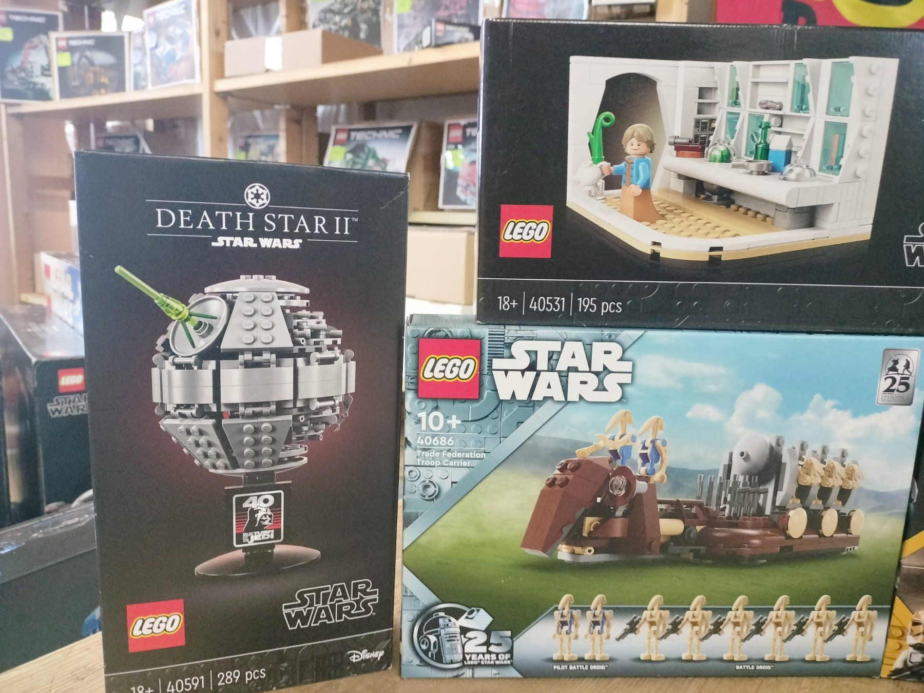 Lego Spielzeuge: Lego Star Wars GWP Lot 4 Sets – Neu und originalverpackt aus Wil SG von RoyalBricks 1