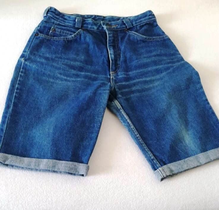Jeans: Shorts aus Jeans  - Grösse 38 - – Nuovo (secondo la descrizione) da Zürich venduto da -italo- 5