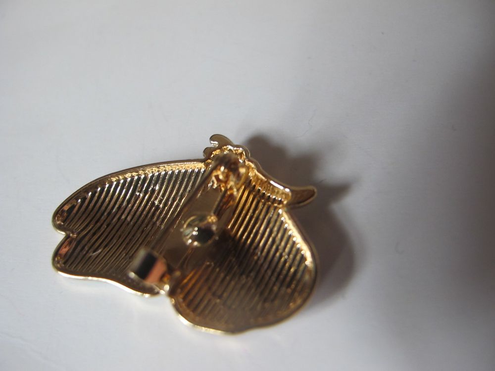 Spille & Fermagli: Goldene Brosche Schmetterling bunt Emaille – Nuovo (secondo la descrizione) da Löhningen venduto da Chimae67 2