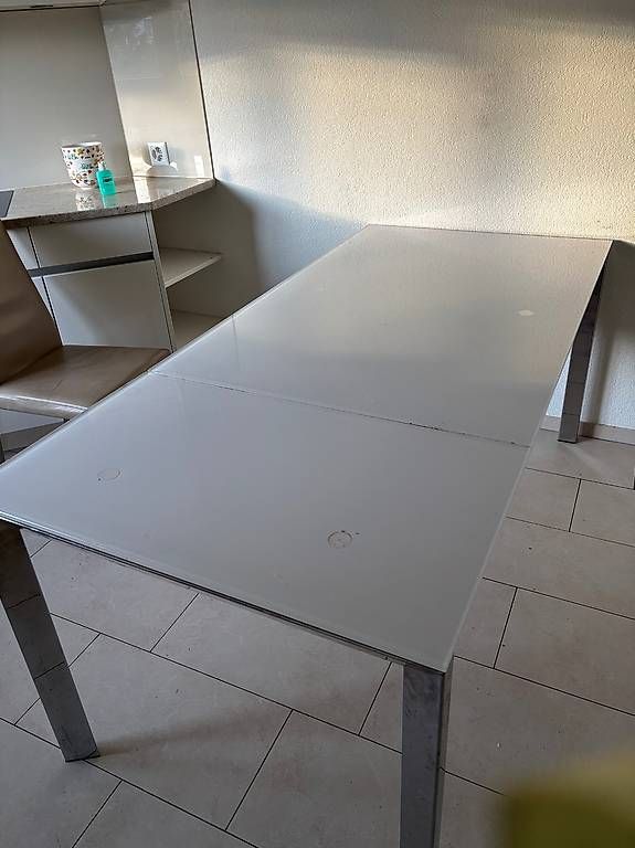 Tavoli: Esstisch Weissglas ausziehbar – Usato da Zürich venduto da sar_b9rs 2