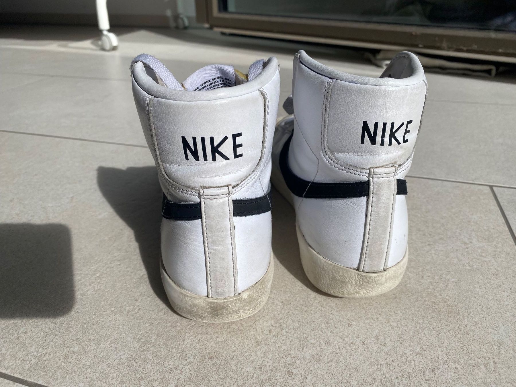 Nike Scarpe per ragazzi: Nike BLAZER MID 77 - Hohe Sneaker – Nuovo (secondo la descrizione) da Dübendorf venduto da ana_n6b2