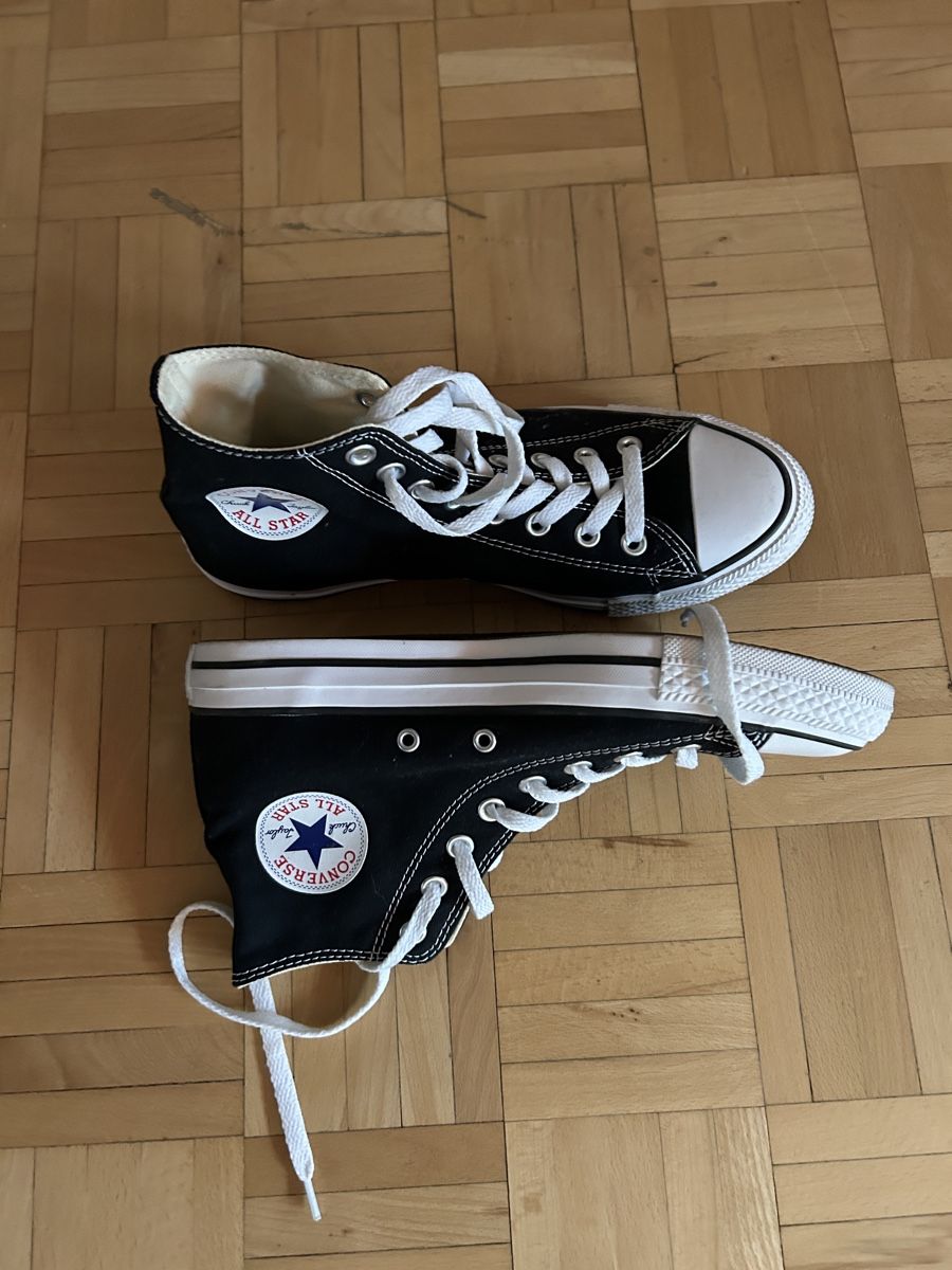 Converse Scarpe da uomo: Converse All Star Chucks High-Top Schwarz Gr. 40  – Nuovo (secondo la descrizione) da Zürich venduto da CapaulM 2