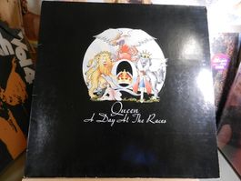 Queen - A Day At The Races1977 DE *GEWASCHEN* VG++NM