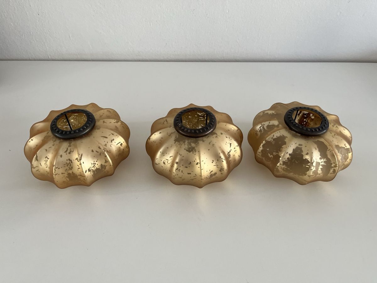 Alle Dekorationen: 3 Stk. Kürbis-Windlichter aus Glas – Gebraucht aus Wetzikon ZH von seli03 5