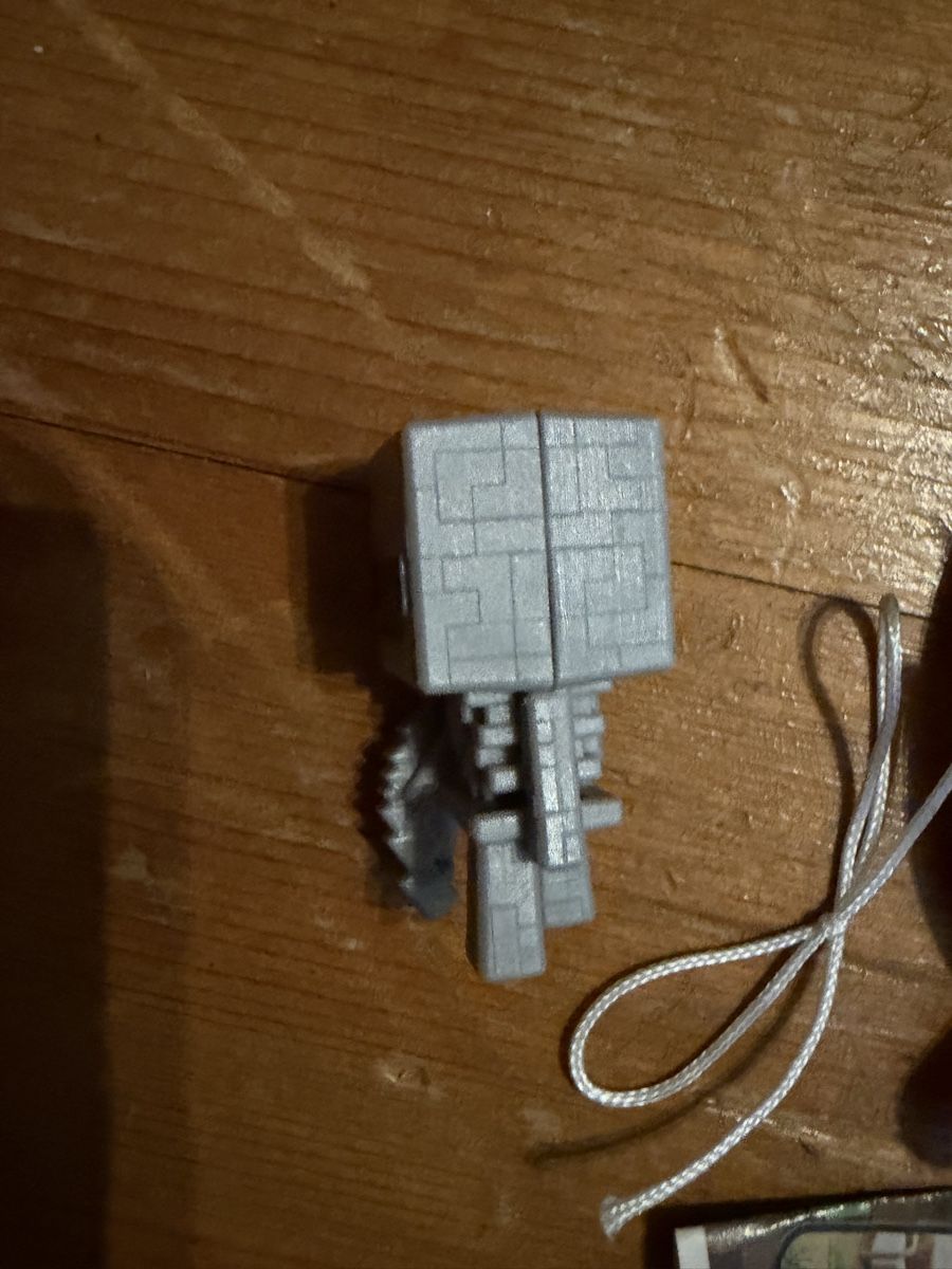 Figurines: Minecraft, Squelette, Kinder Joy  – Neuf avec emballage d'origine à Rochefort par ise_c7lc 2