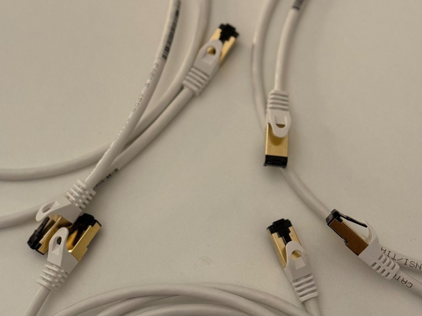Kabel: DEFEKT 1.5m + 1.5m + 3m Cat8 Ethernet Patch Cable Shielded – Defekt aus Pfäffikon, SZ von pio_9gpk 1