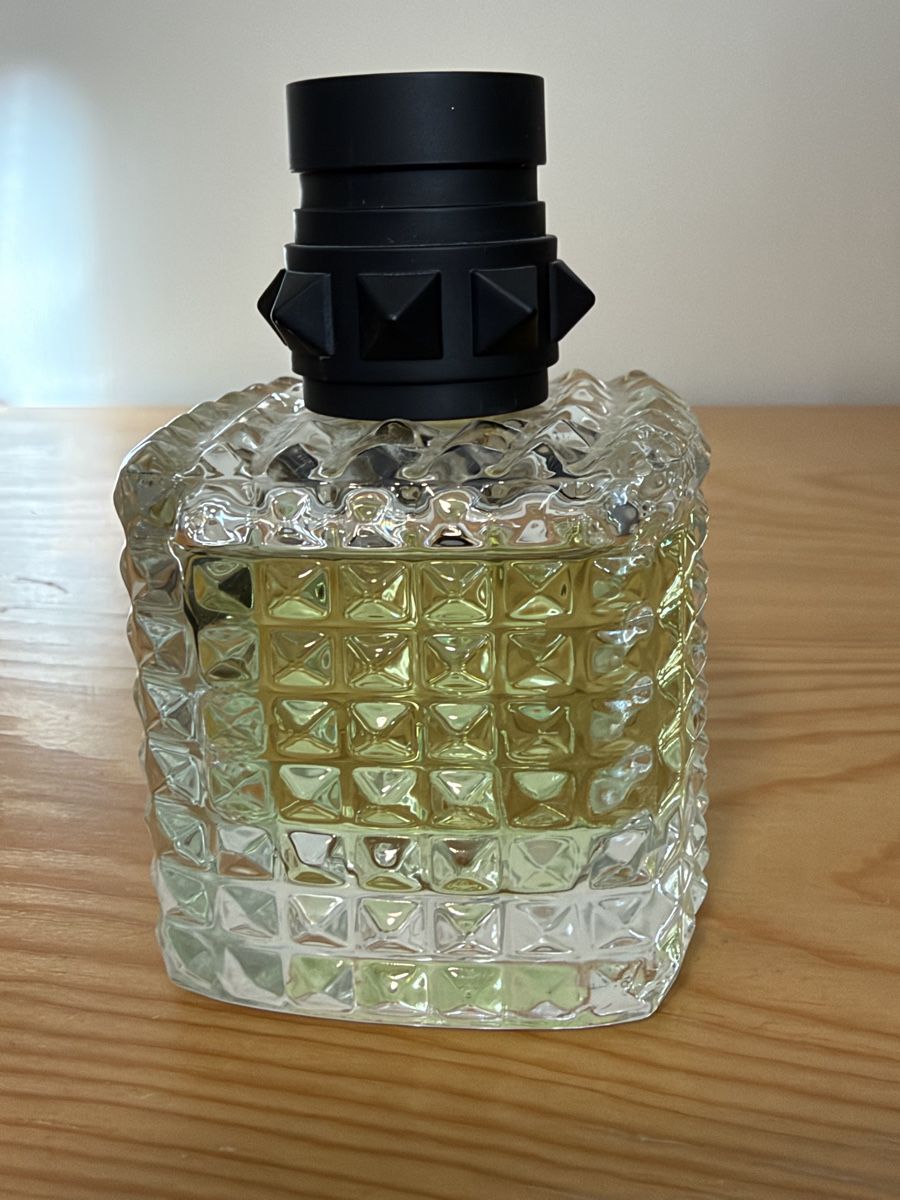 Valentino Profumi & Eau de Toilette: Parfum Valentino Born In Roma – Usato da Wettingen venduto da sabzbi 1